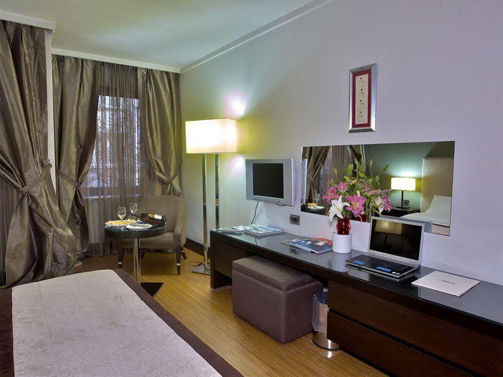 Boutique Riva Hotel Istanbul Bagian luar foto