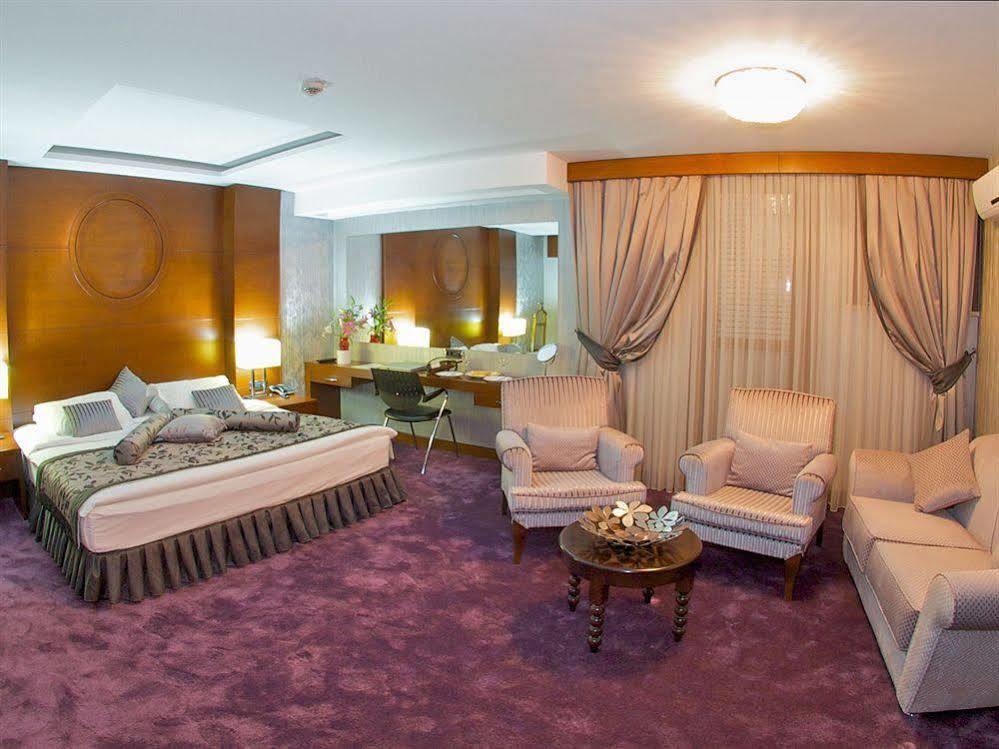 Boutique Riva Hotel Istanbul Bagian luar foto
